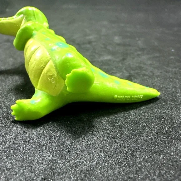 Cute Green Alligator Crocodile Toy Figure Figurine Collectible Animal - Picture 7 of 7